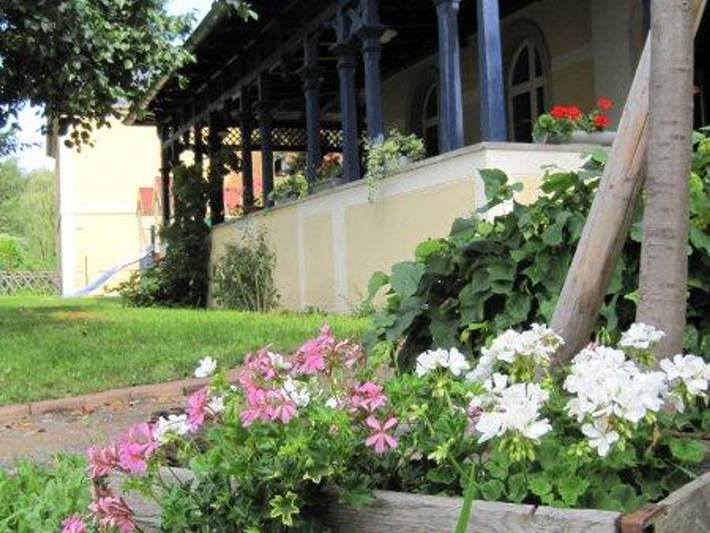 Hotel für 2 Personen, mit Garten und Whirlpool in Sächsisches Elbland - 4