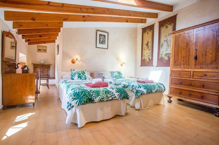 Can Fressa * Amazing Villa   sport & family friendly   for 20 people in Alaró, Interior de Mallorca