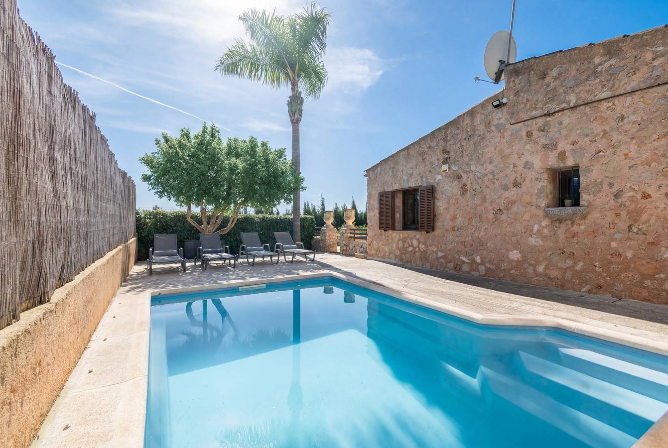 Villas2meet Sa Caseta Manacor – Mallorcan Charm near Rafa Nadal Academy in Manacor, East Majorca