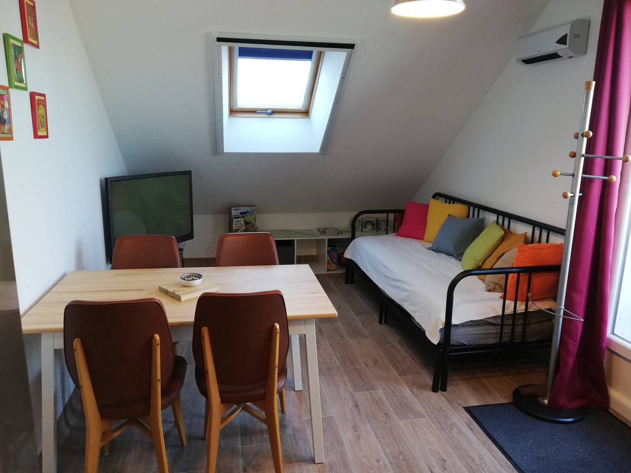 Gite Les Ânes de Medeina in Ingrannes, Région d'Orléans