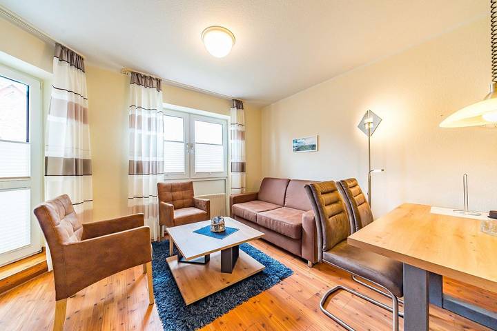 Ferienwohnung für 4 Personen, mit Balkon, mit Haustier in Wangerland