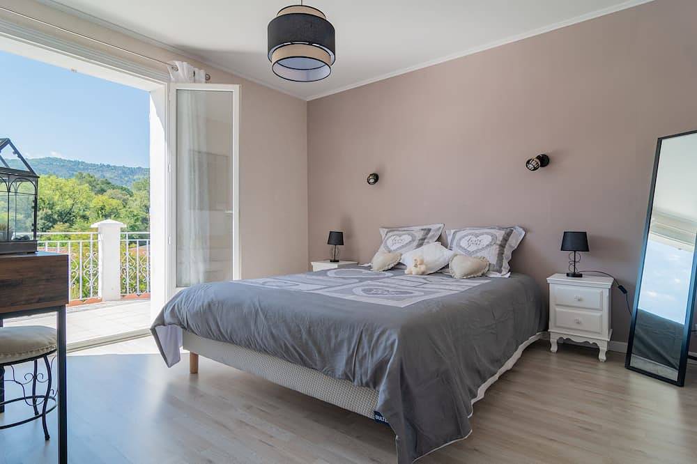 Les Vergers - Villa 8p avec Piscine in Gonfaron, Región Brignoles