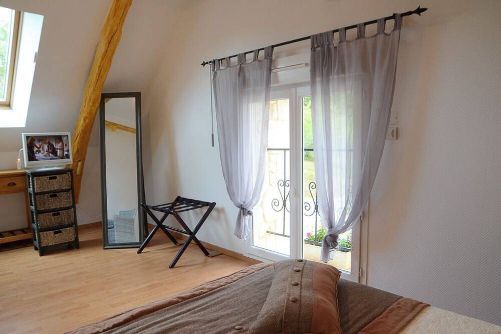 Comfortable bed and breakfast in Cublac, Brive-la-Gaillarde region