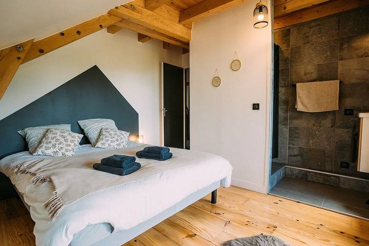 Gîte pour 15 personnes, avec jacuzzi et jardin à Thoiry (Savoie) - 2
