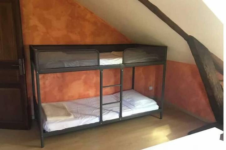 Gîte pour 6 personnes, avec terrasse et jardin à Montcléra - 2