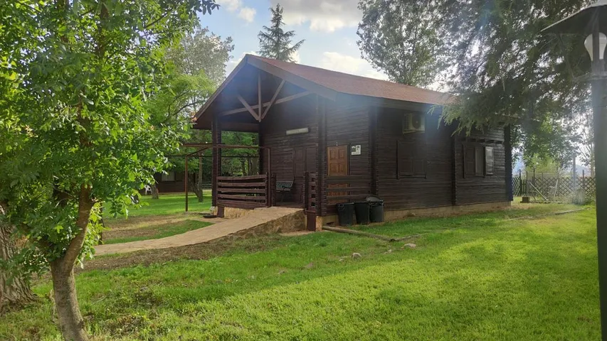 Casa de vacaciones para 8 personas, con piscina además de jardín y vistas - 1