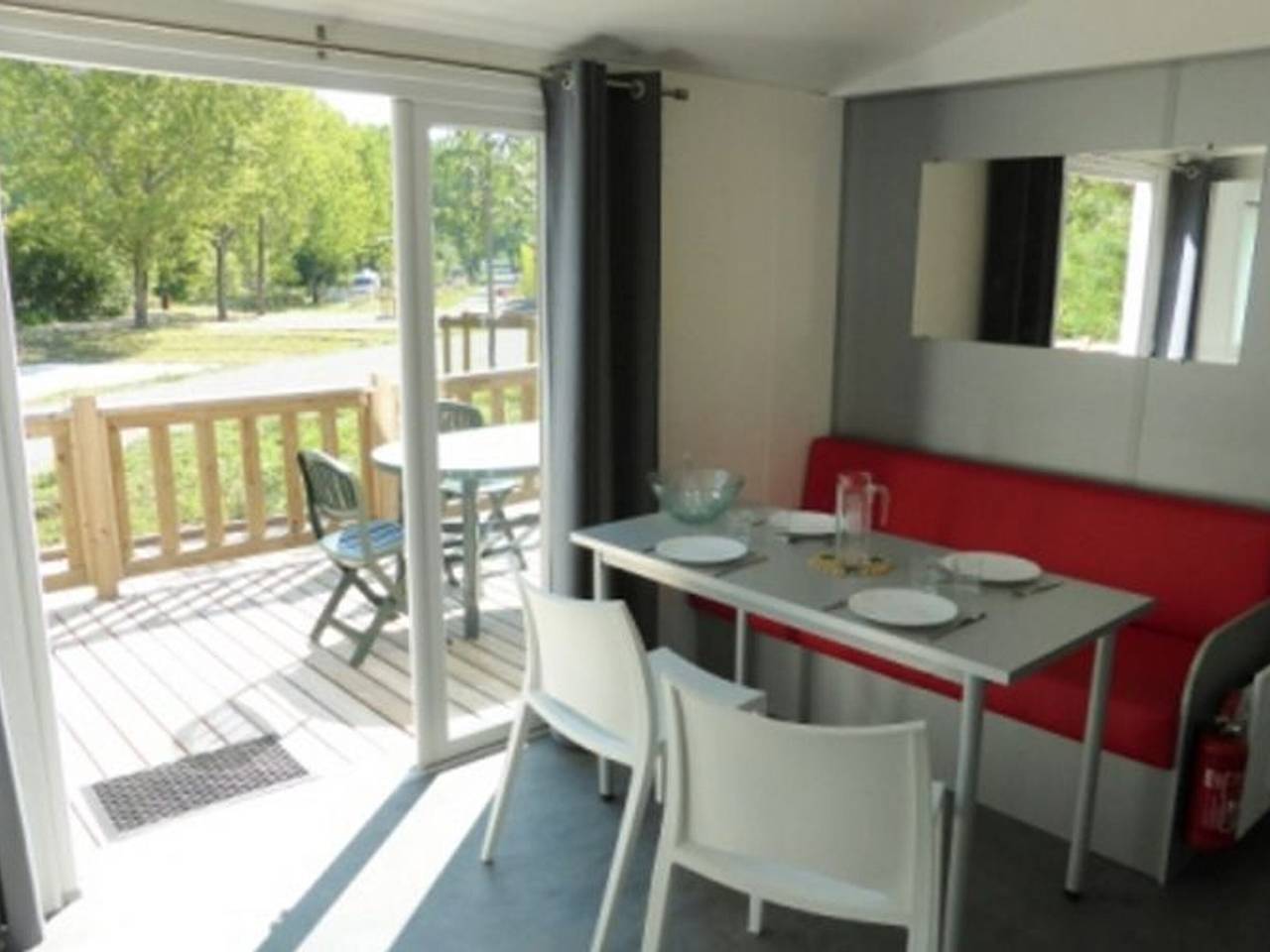 Mobil-home 4 pers. avec terrasse à Puget-Théniers in Puget-Théniers, Région de Nice