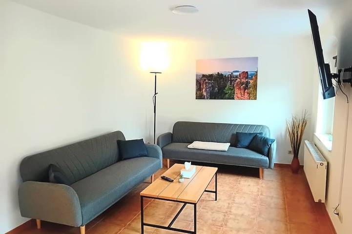 Ferienwohnung für 8 Personen, mit Balkon in Rathen