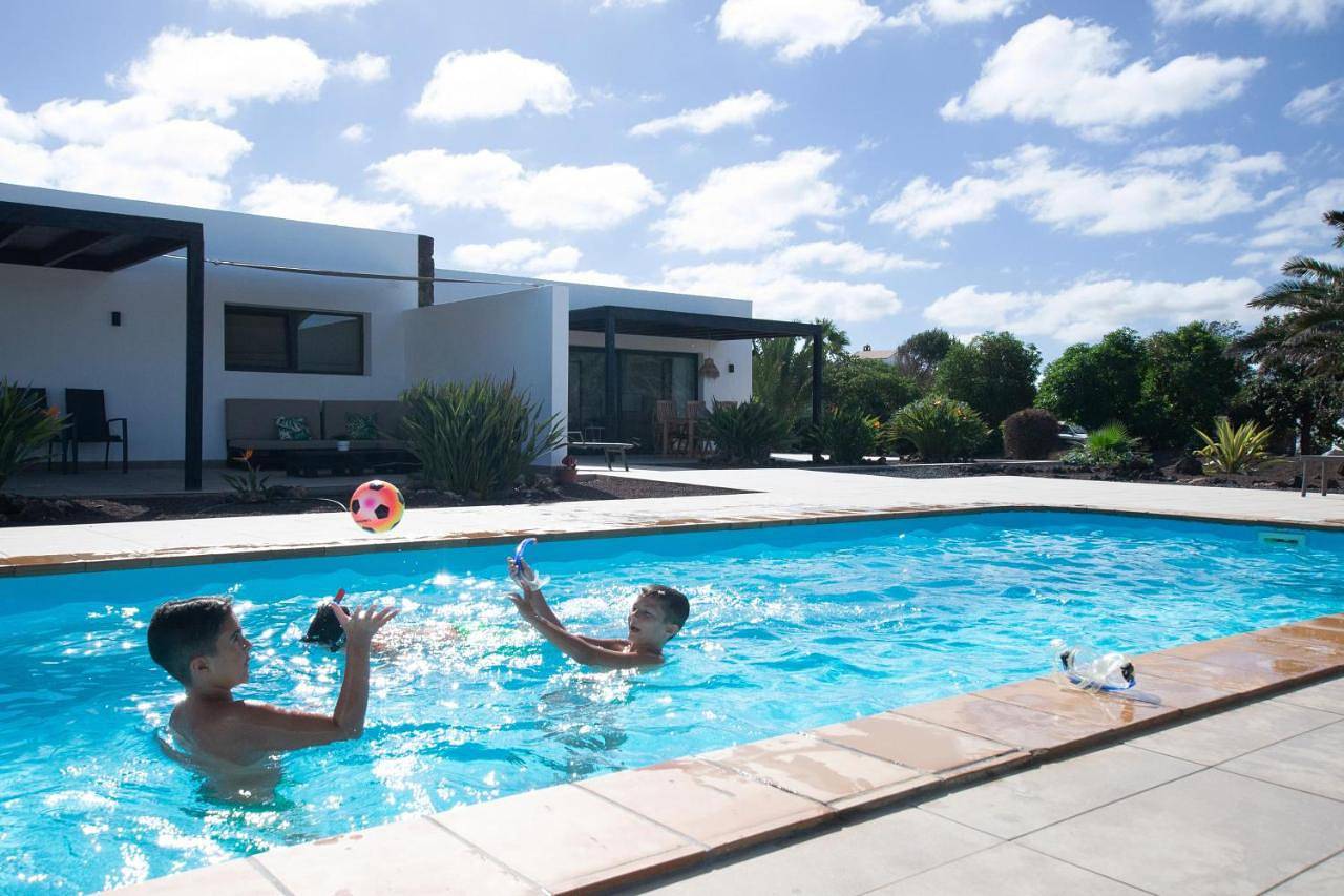 Heated & Shared Pool Villa Matriana 36A, North Shore Villas in Lajares, La Oliva