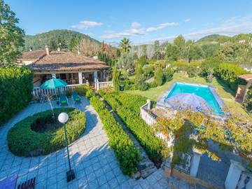 Villa in Crestatx, Sa Pobla für 4 
