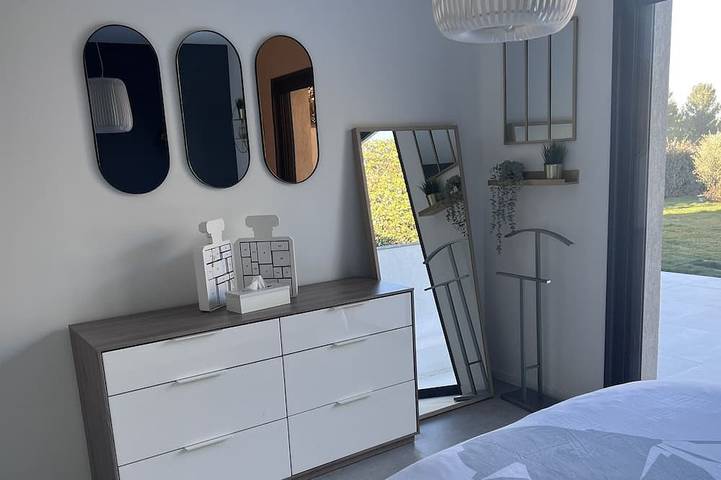 Location de vacances pour 8 personnes, avec jardin et terrasse à Éguilles - 3