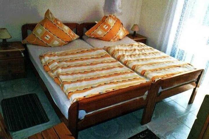 Ferienhaus für 8 Personen, mit Balkon und Garten in Arrifana - 2