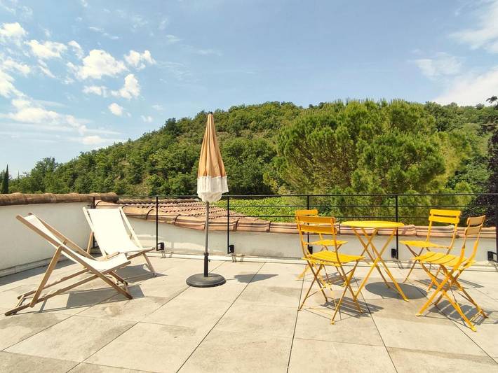 Location de vacances pour 13 personnes, avec piscine ainsi que jardin et vue, animaux acceptés à Rochecolombe - 4