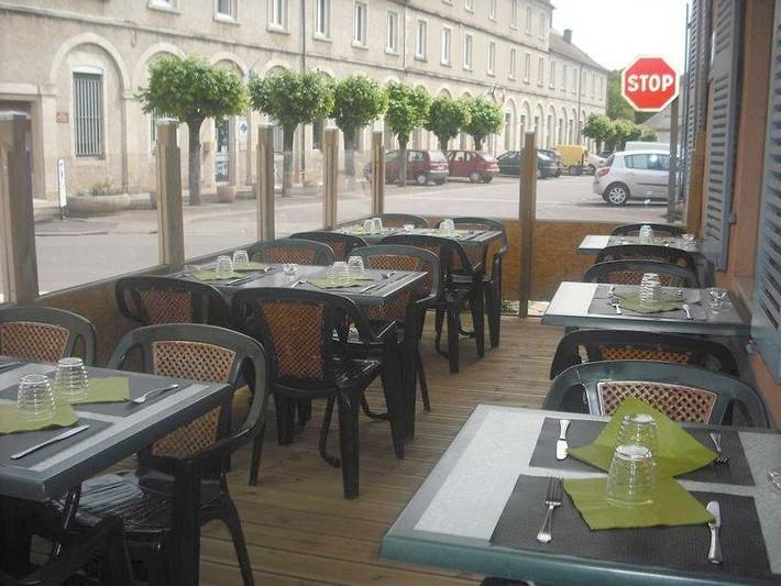 Hôtel pour 3 personnes, avec Terrasse à Champlitte - 4