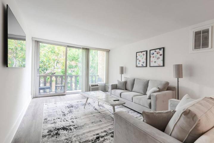 Apartamento de vacaciones para 4 personas, con terraza y piscina - 1