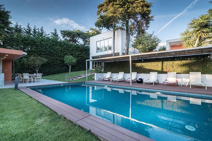 Villa für 11 Personen, mit Garten und Whirlpool - 1