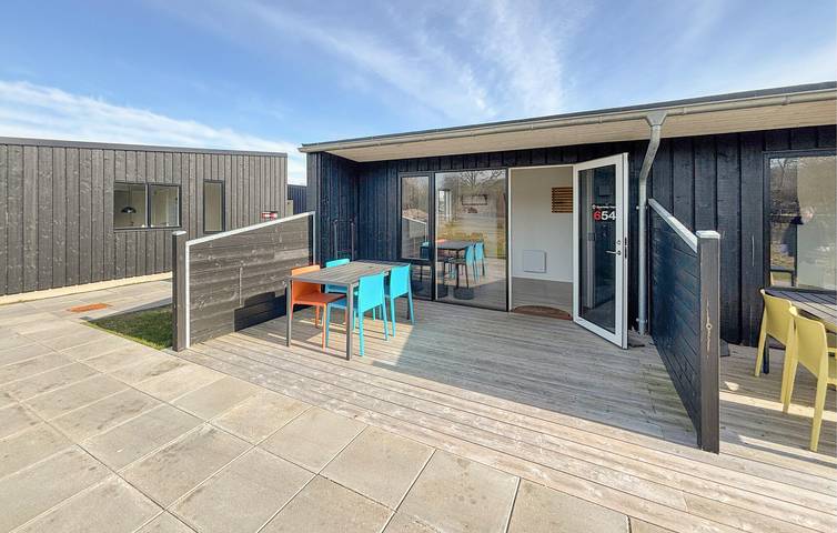 Ferielejlighed for 4 personer, med have og terrasse i Vejen