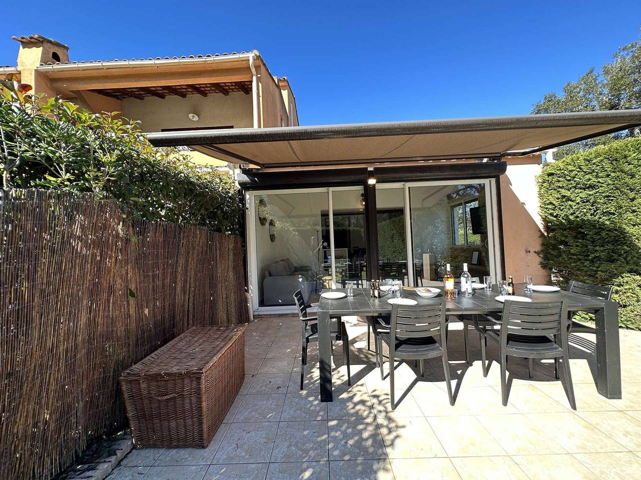 Mini-Villa mit Terrasse und Parkplatz 300m vom Strand in Pinarellu, Zonza