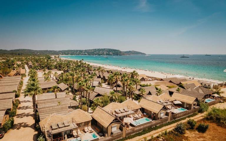 Station pour 6 personnes, avec sauna et vue ainsi que piscine et jardin, animaux acceptés dans Plage de Pampelonne - 3