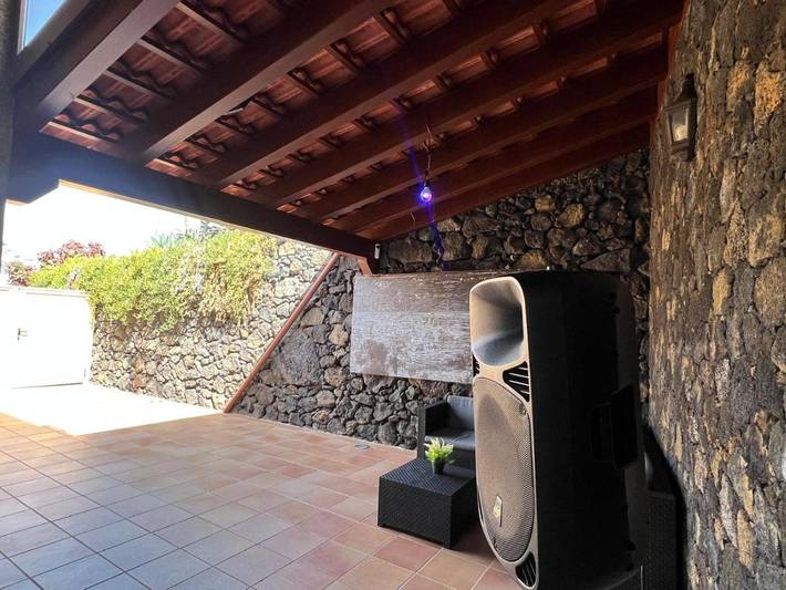 Chalet para 4 personas, con terraza, Se admiten mascotas en El Hierro - 2