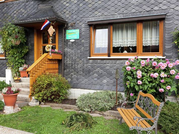 Ferienwohnung für 2 Personen, mit Terrasse und Garten in Schwarzatal - 3