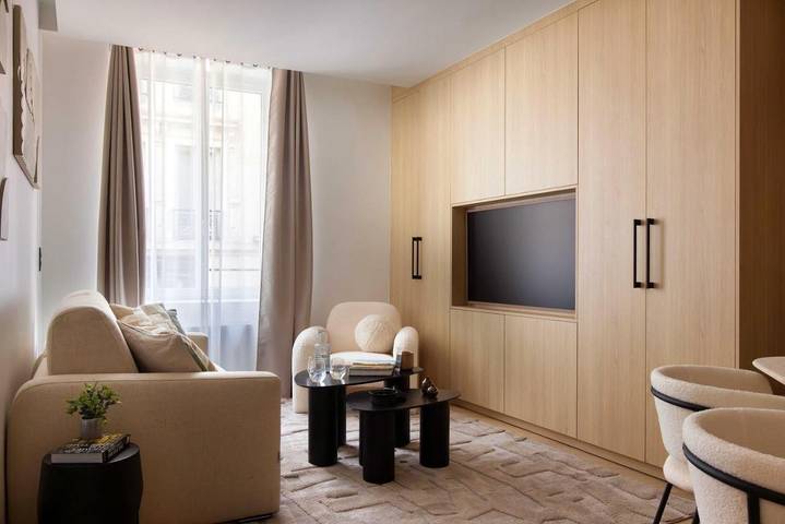 Gîte pour 8 personnes dans Gare De L Est