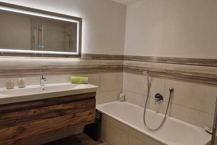 Ferienwohnung „Edelweiß\" - Biobauernhof Seemanngut in Faistenau, Bezirk Salzburg-Umgebung