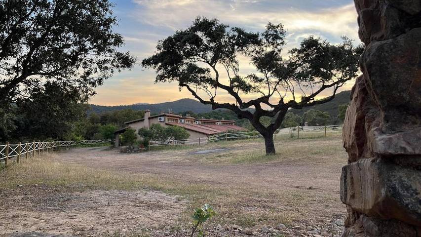 Casa rural para 6 personas, con Terraza y Jardín además de Piscina y Vistas en Las Villuercas