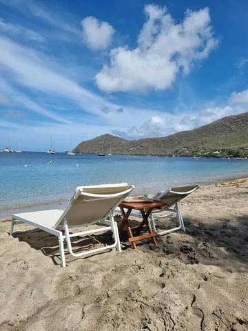 Gîte pour 4 personnes, avec balcon dans Grande Anse d'Arlet