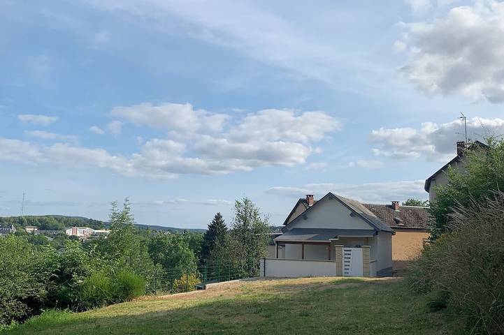Location de vacances pour 4 personnes, avec Terrasse et Jardin à Château-Chinon (Ville)