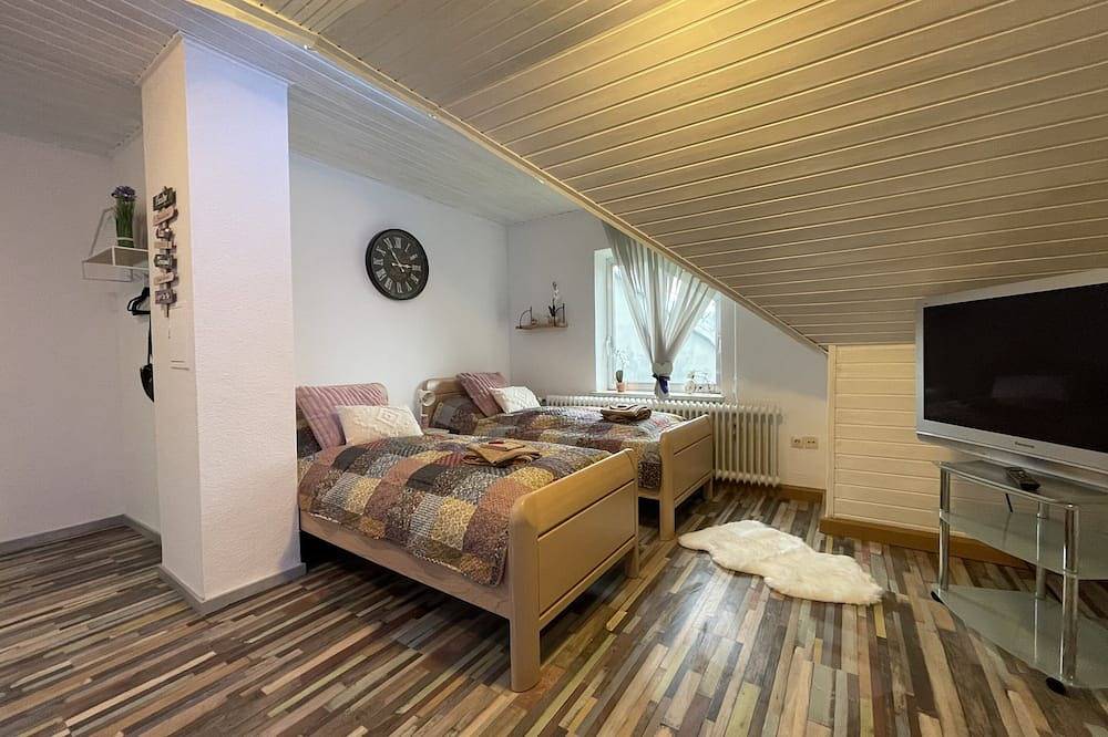 Ganze Wohnung, Apartment Küche Bad Gartenblick in Reinsfeld, Landkreis Trier-Saarburg