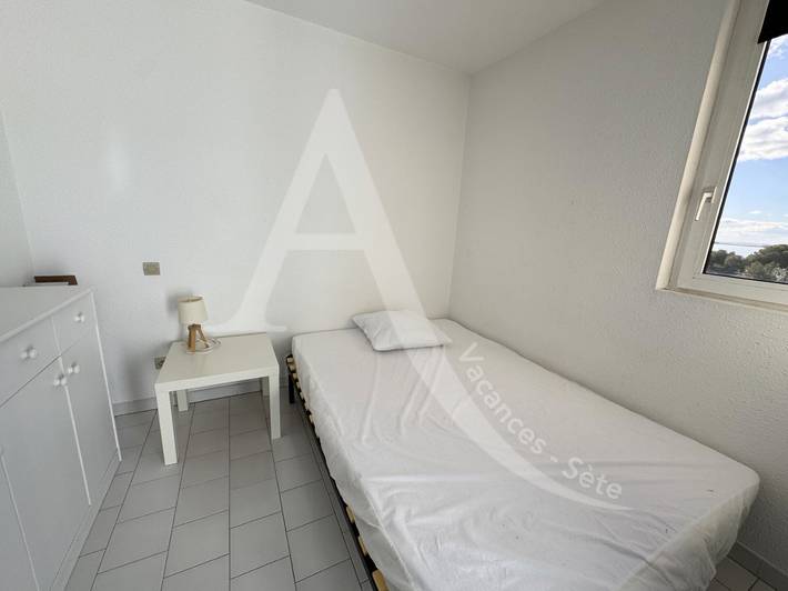 Gîte pour 4 personnes, avec terrasse dans Plage Lazaret - 3