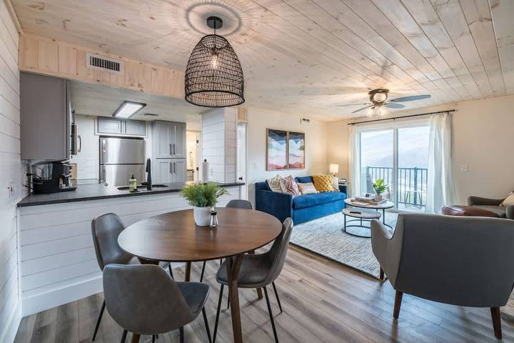Holiday apartment for 4 people, with balcony and pool, child-friendly in Great Smoky Mountains National Park