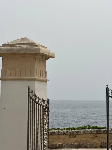 Gîte pour 4 personnes, avec jardin ainsi que vue et terrasse dans Marina Serra