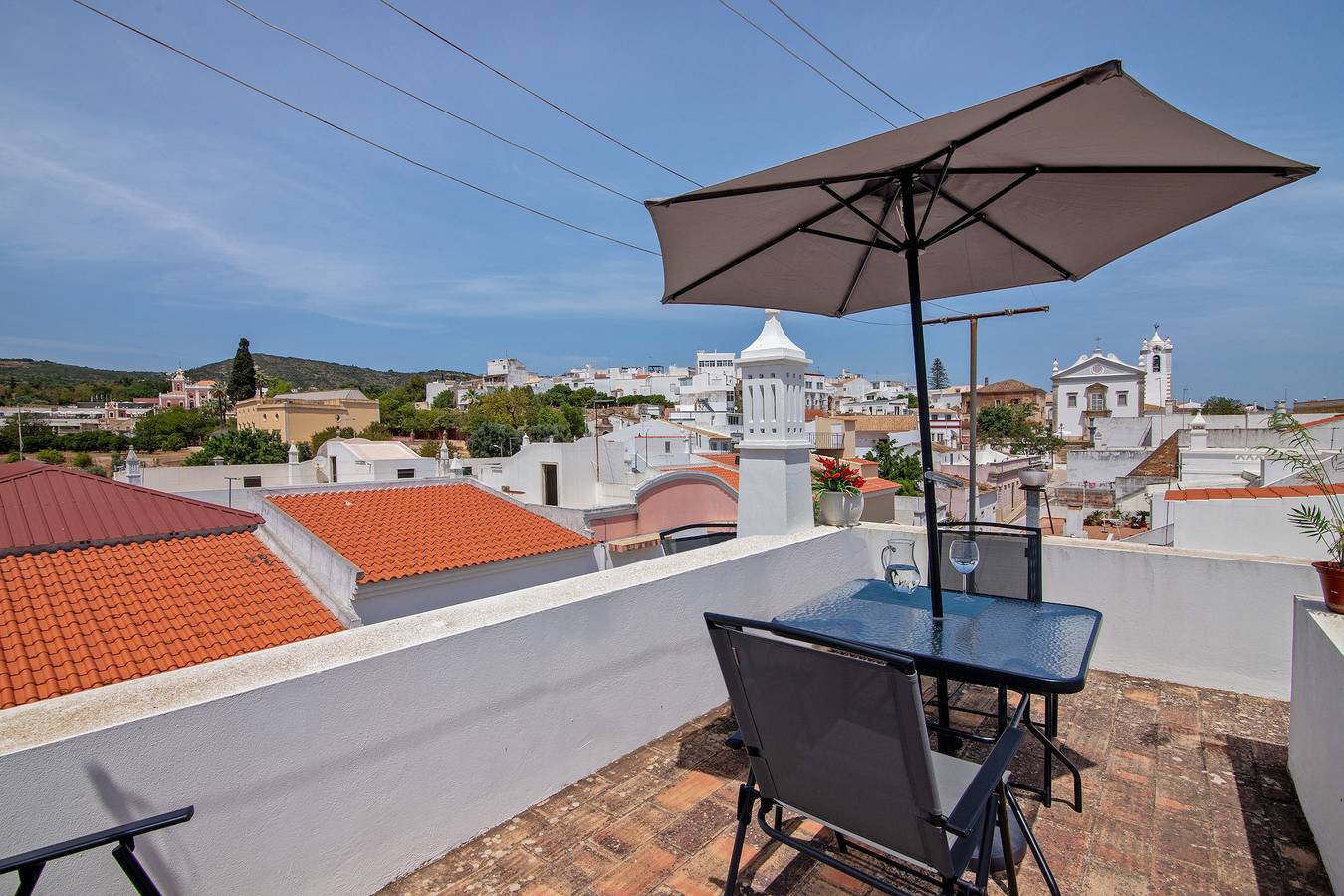 Apartamento entero, Apartamento 'Heritage' con vistas a la montaña, Wi-Fi y aire acondicionado in Estoi, Faro (Portugal)