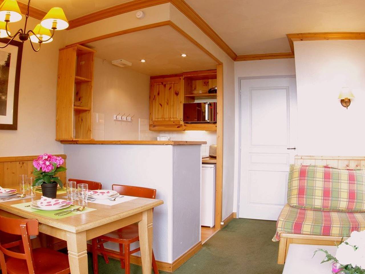 Apartamento entero, Valmorel: Apartamento 1 Dormitorio, Mascotas Permitidas, Balcón, Guardaesquís in Valmorel, Les Avanchers-Valmorel