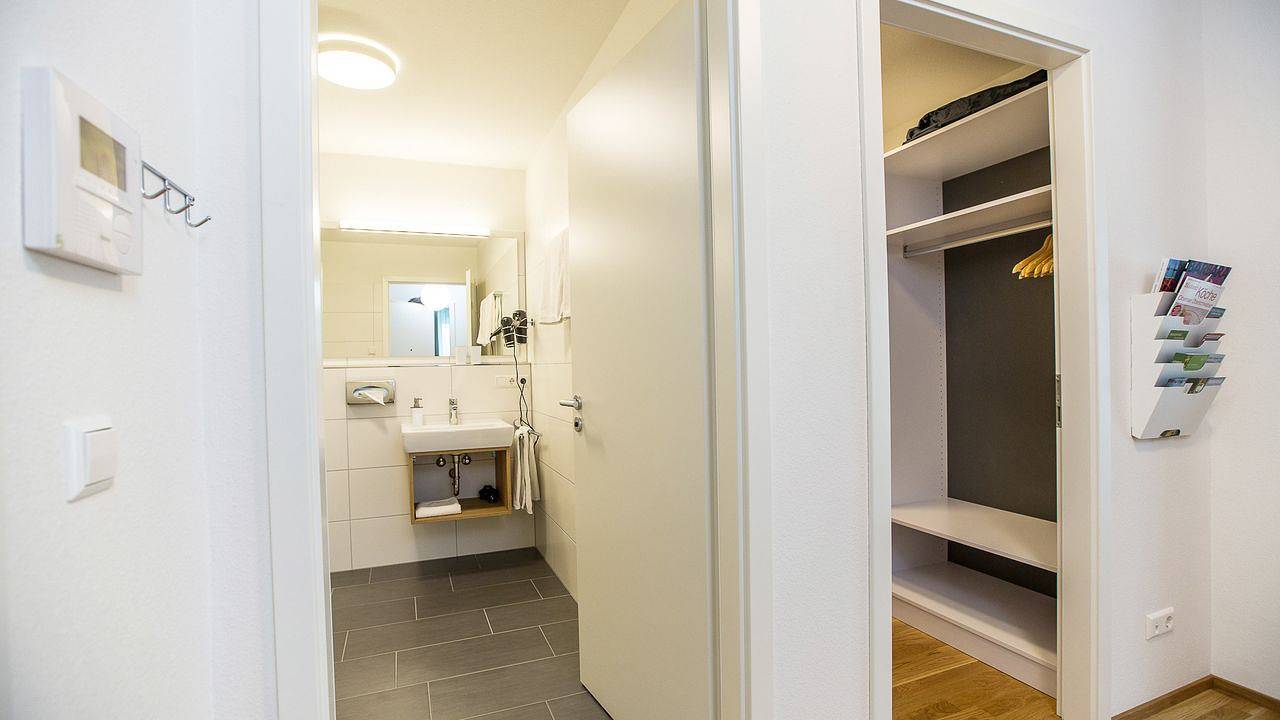 Ganze Ferienwohnung, Ferienwohnung für 4 Personen (70 m²) in Friedrichshafen in Friedrichshafen, Region Bodensee-Oberschwaben