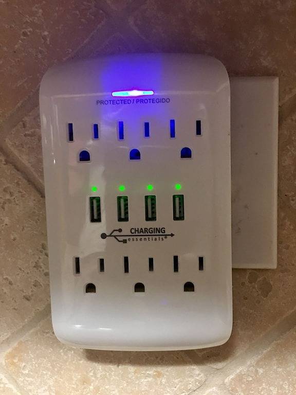 Beheiztes Schwimmbecken, Whirlpool, Billardtisch, Ping Pong, Dart, Tischfußball, Shuffleboard in Irving, Dallas County