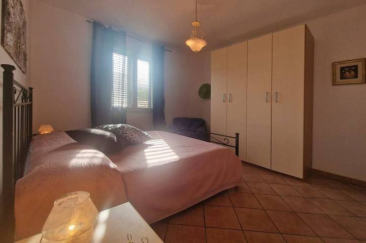 Spacious Villa with Garden, Wifi, A/C, Outdoor kitchen, short walk to the Sea in Piana Calzata, Campofelice di Roccella