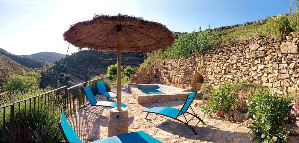 Casa rural para 8 personas, con Terraza y Jardín además de Piscina y Vistas en Culla - 2