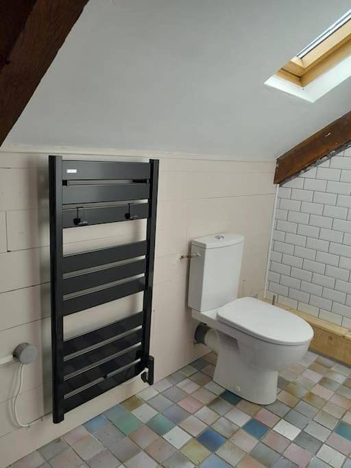 Location de vacances pour 6 personnes, avec terrasse et jardin à Landéhen - 4