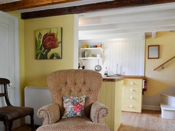 Log Cabin for 2 People in Herefordshire, West Midlands, Photo 2