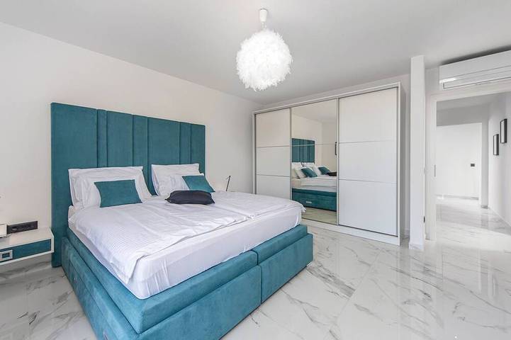 Villa für 8 Personen, mit Garten und Terrasse in Banjol - 3