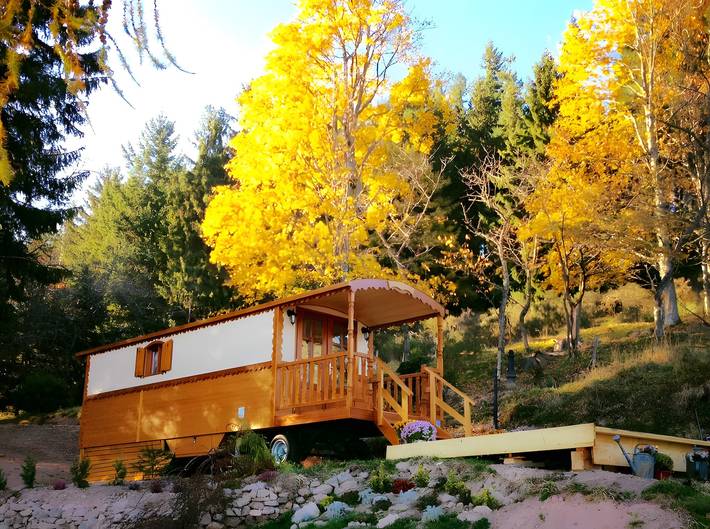 Casa de vacaciones 'La Roulotte Sur Les Nuages' con vistas, terraza y jardín compartidos in Fréland, Parque natural regional de los Ballons des Vosges