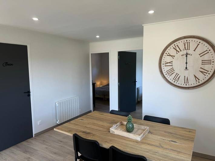 Location de vacances pour 6 personnes, avec vue et terrasse, animaux acceptés à Favières - 3