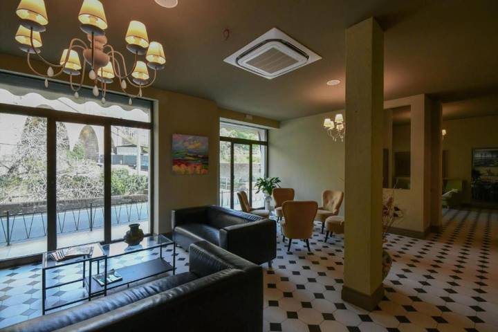 Appartamento intero, Appartamento 'Residence Paradiso Bilocale 103' con balcone, Wi-Fi e aria condizionata in Bagni Orchidea, Moneglia