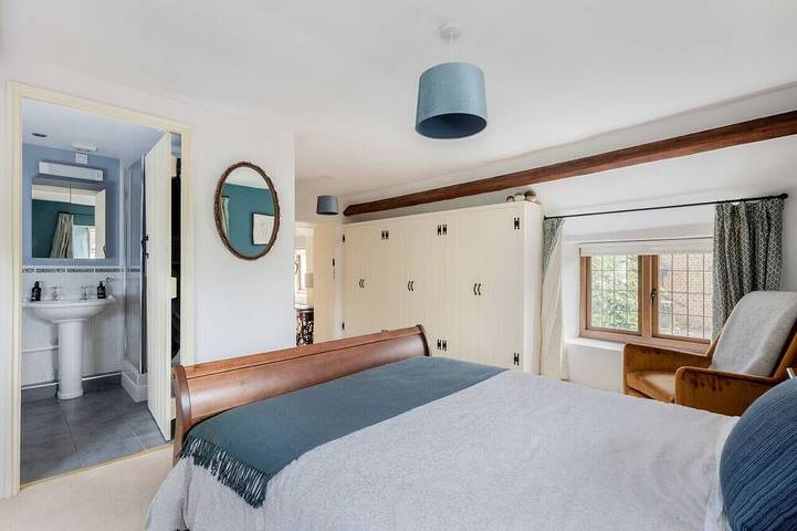 Tom Callows - Gorgeous Rural Cottage in Oxfordshire in Oxfordshire