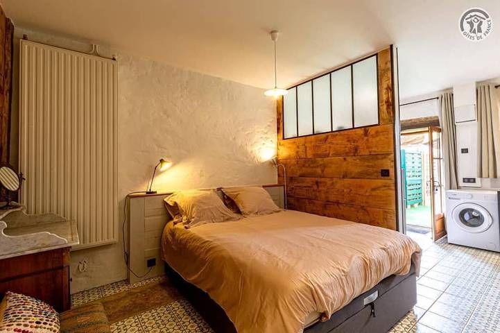 Location de vacances pour 2 personnes, avec terrasse dans Ayn - 3