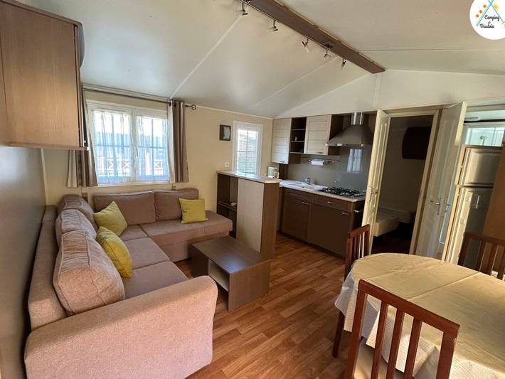 Camping pour 4 personnes, avec piscine, animaux acceptés à Roquebrune-sur-Argens - 2