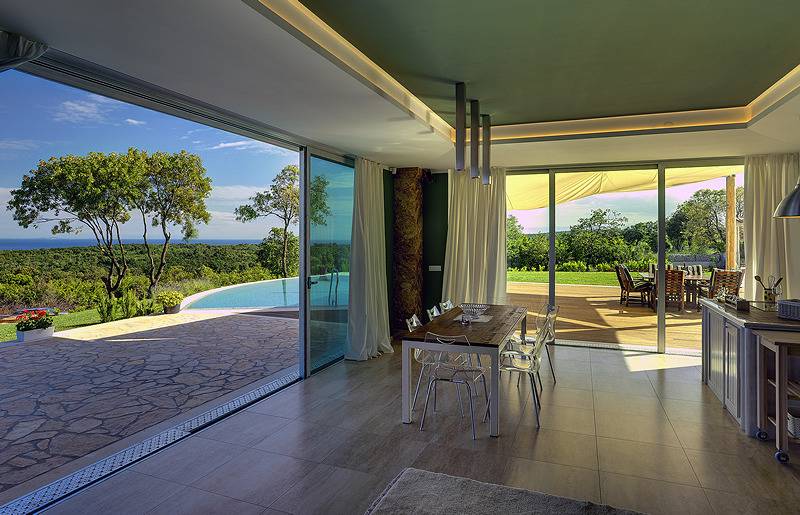 Finca mit privatem Infinity-Pool, Klima, Wlan und atemberaubenden Ausblick in Marčana, Südküste Istrien